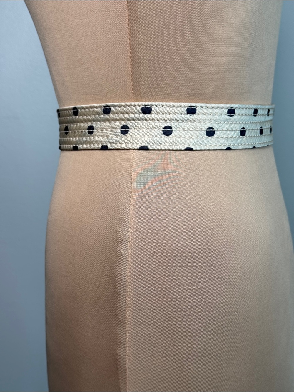 J.Crew 100% Silk Belt Ivory Beige Polka Dot Vintage 2007 Small Medium Adjustable - Picture 3 of 8